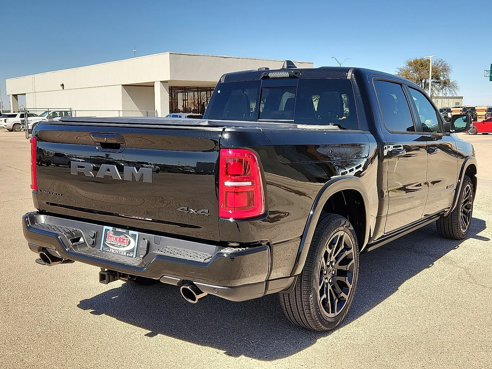 New 2026 Diamond Black Crystal Pearl-Coat  Paint Ram LIMITED CREW CAB 4X4 5