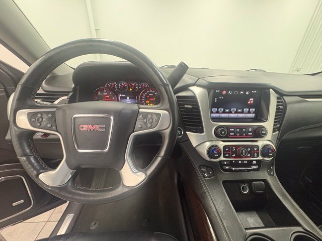 Used 2016 Black GMC SLT image 23