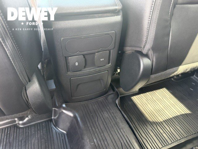 Used 2023 Red Metallic Ford XLT image 24