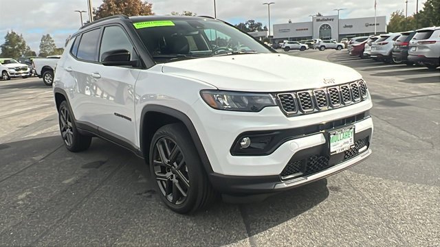 2026 Jeep Compass Limited Altitude 4X4's photo