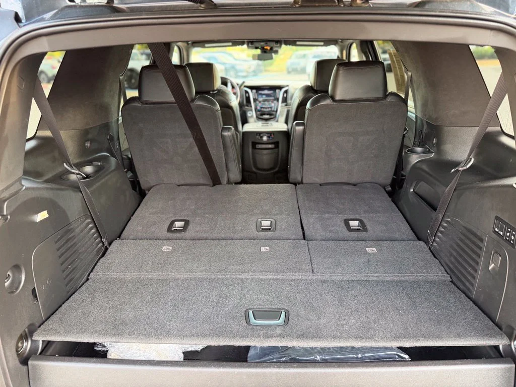 Used 2020 Gray Cadillac Platinum Edition image 23