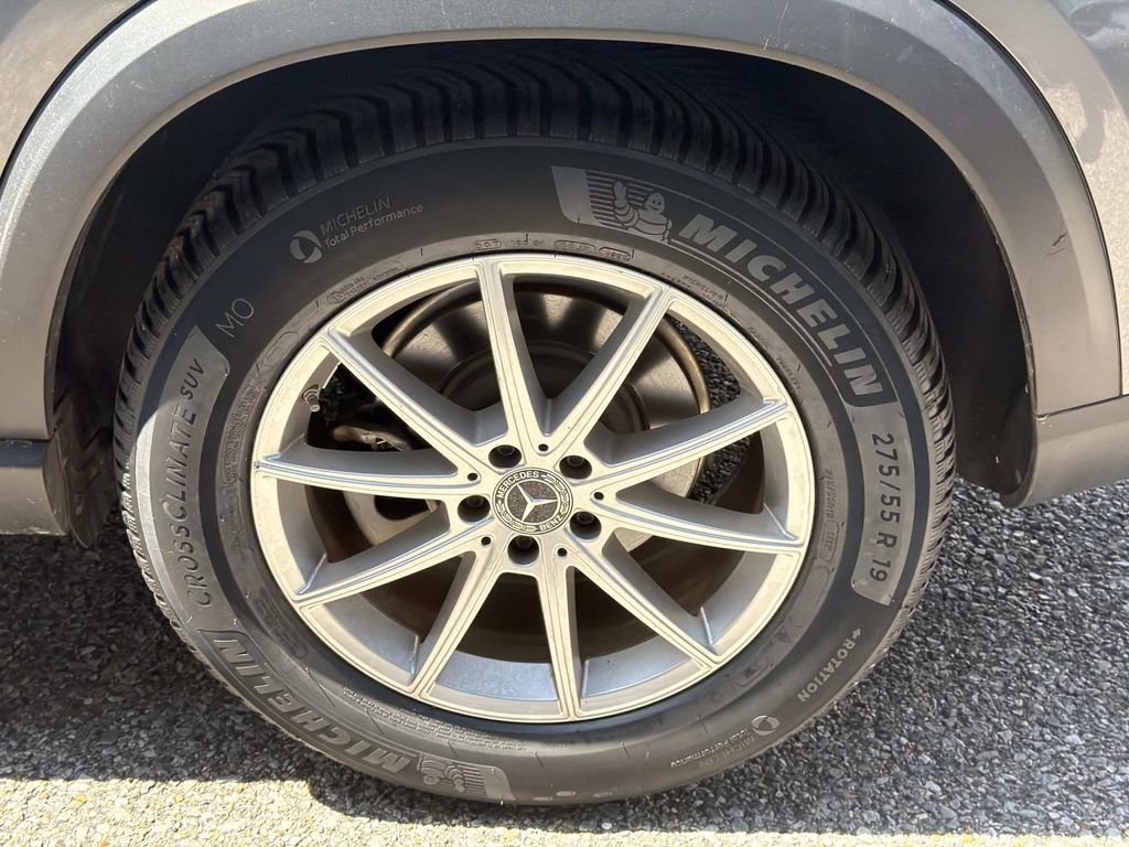 Certified Used 2024  Mercedes-Benz GLE 350 image 4
