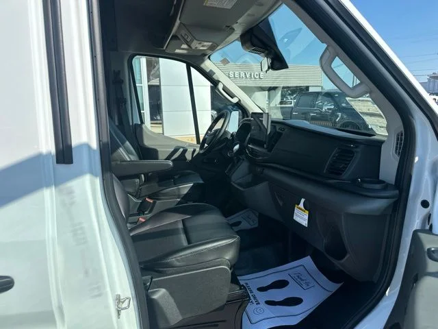New 2026 Oxford White Ford Cargo Van image 8