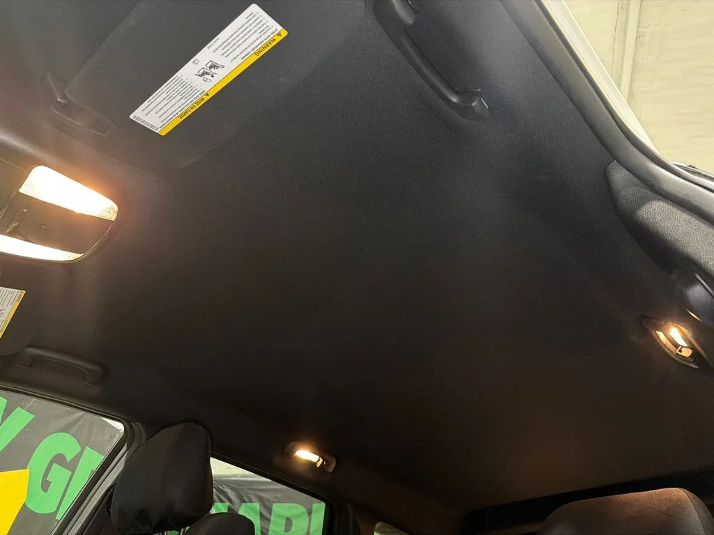 Used 2015 Bright White Clearcoat Jeep Laredo image 14