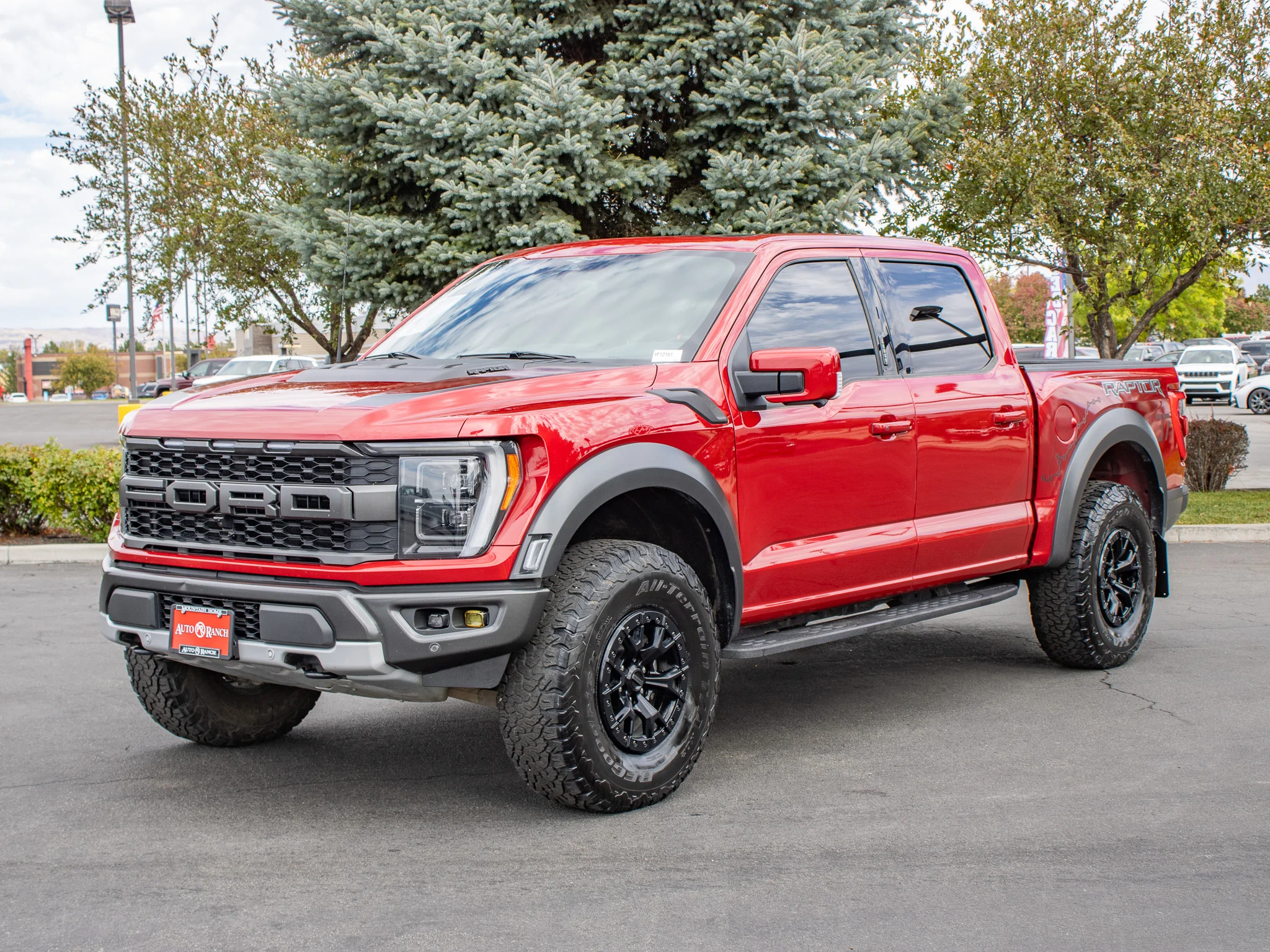 Used 2023 Rapid Red Metallic Tinted Clearcoat Ford Raptor image 4