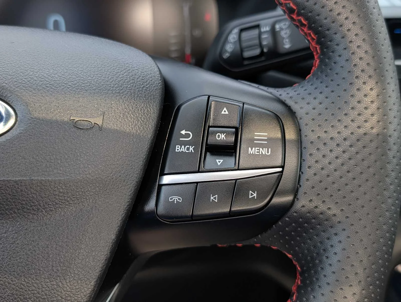 2023 Ford Escape ST-Line - Photo 37