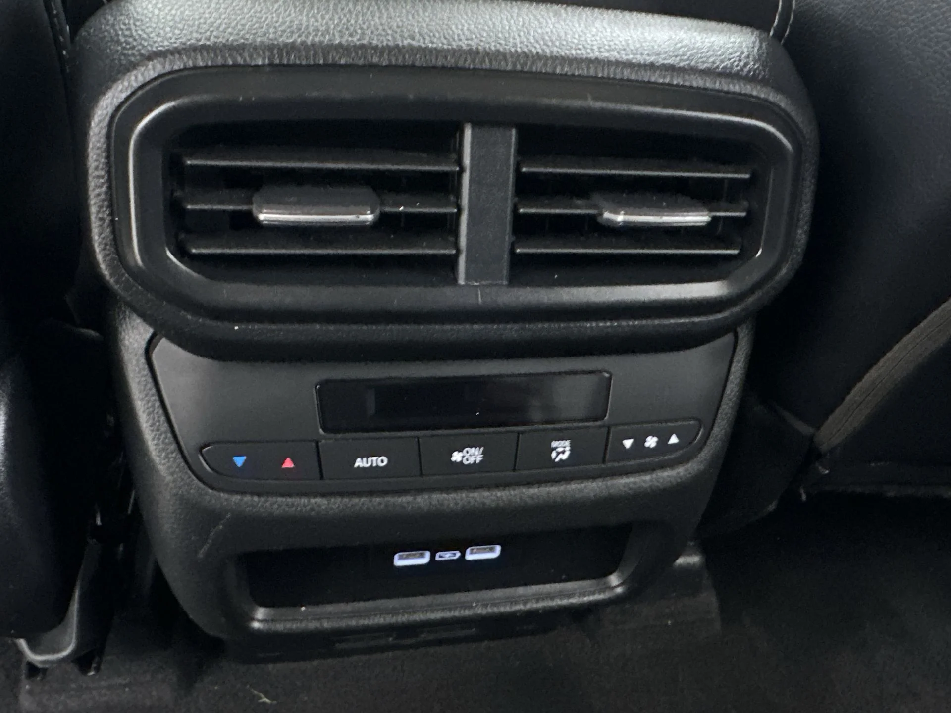 Used 2023 Black Honda EX-L image 19