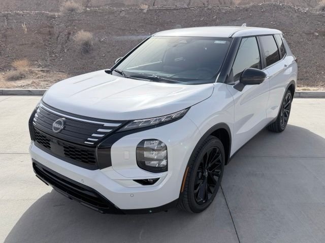 New 2026 White Nissan SL image 1