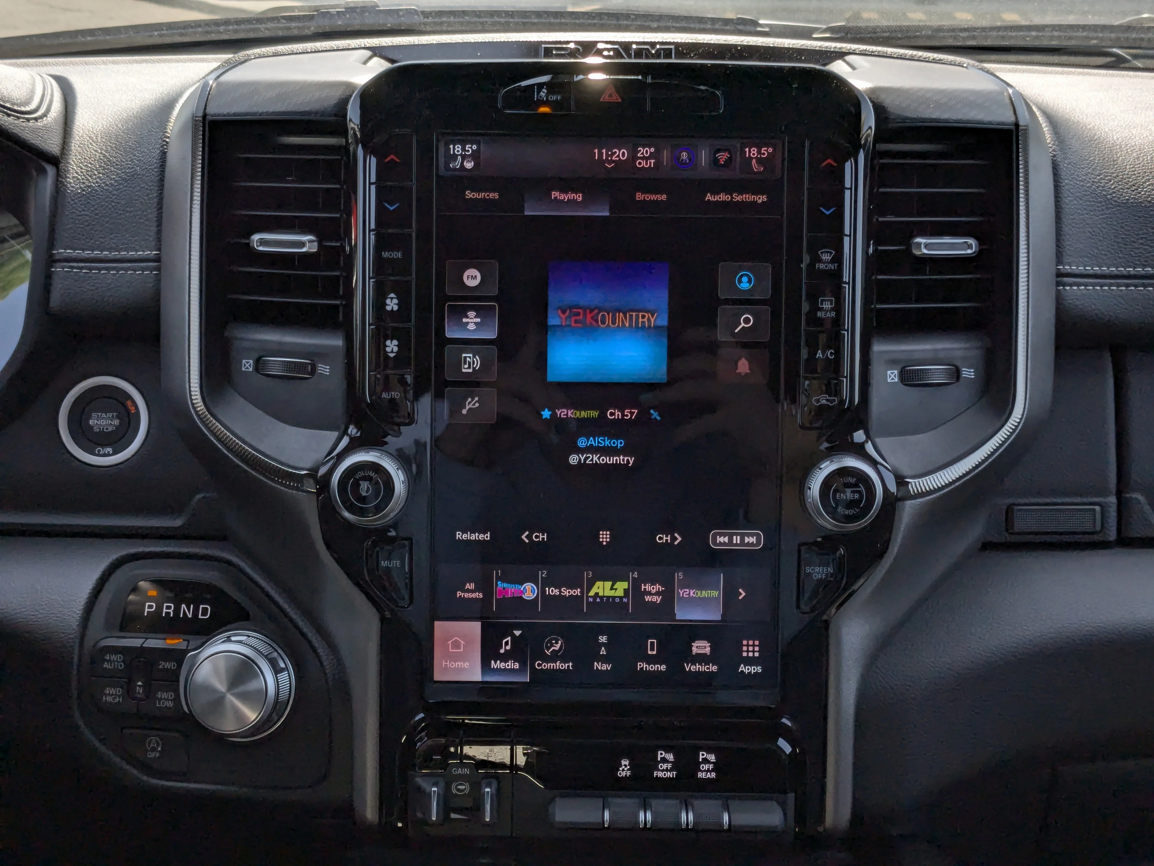 New 2026 White RAM Sport - 3.92 Rear Axle Ratio - Anti Spin Rear Diff - Sport Hood - Panoramic Sunroof & Tons More! image 20