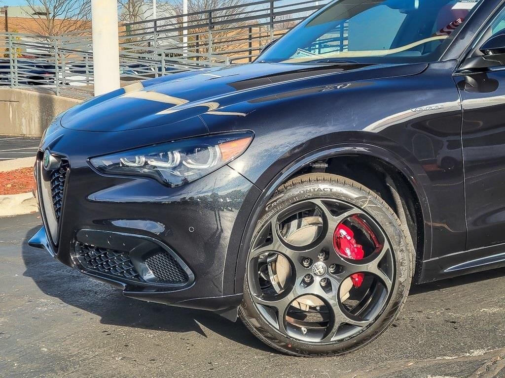 2025 ALFA ROMEO STELVIO - Image 1