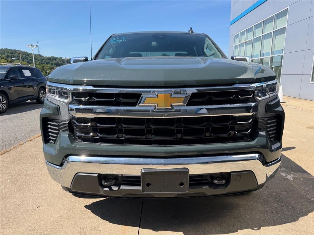 Used 2026  CHEVROLET RST image 5