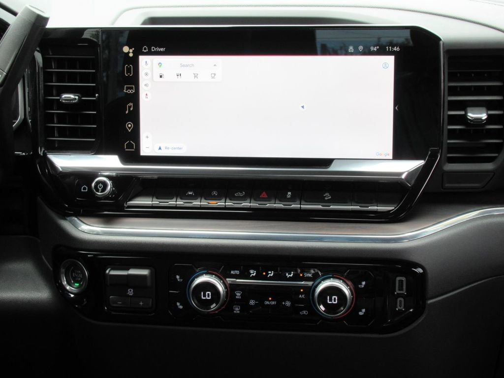 2024 GMC Sierra 1500 SLT - Photo 15