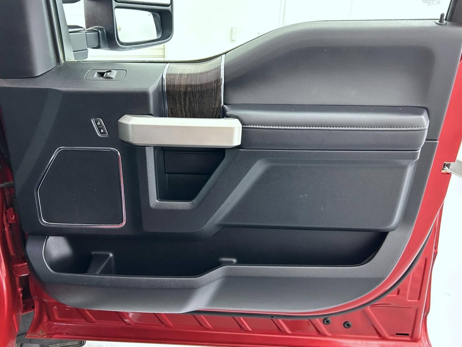Used 2021 Rapid Red Metallic Tinted Clearcoat Ford Lariat image 16