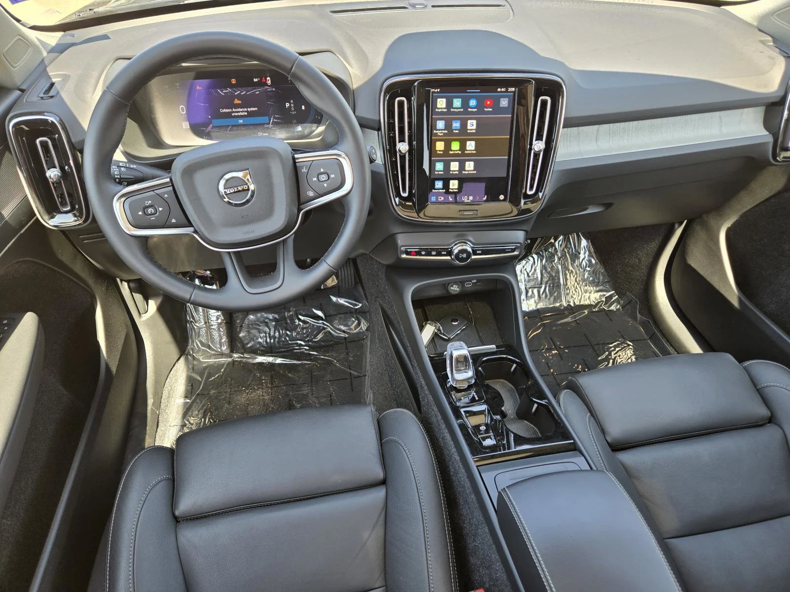 Used 2025 Black Volvo Plus Dark Theme image 35