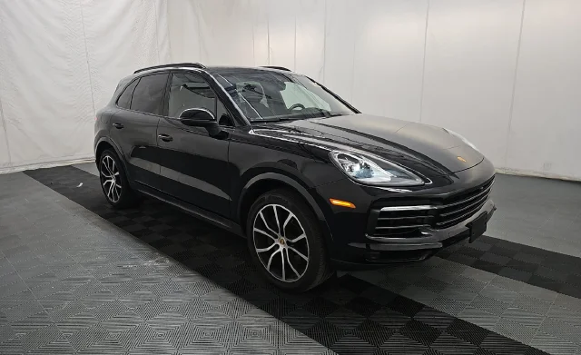 Used 2023 Black Porsche Platinum Edition image 21