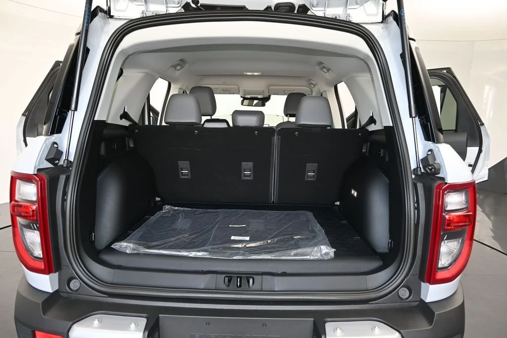 New 2026 Space White Metallic Ford Badlands® image 11