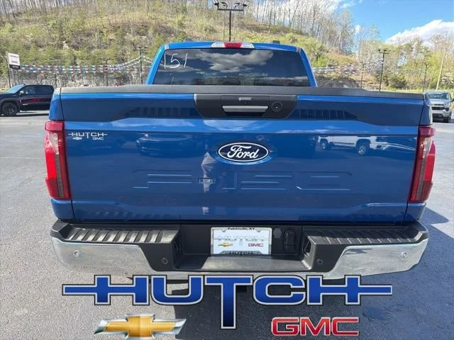 Used 2024 Blue Ford XLT image 5