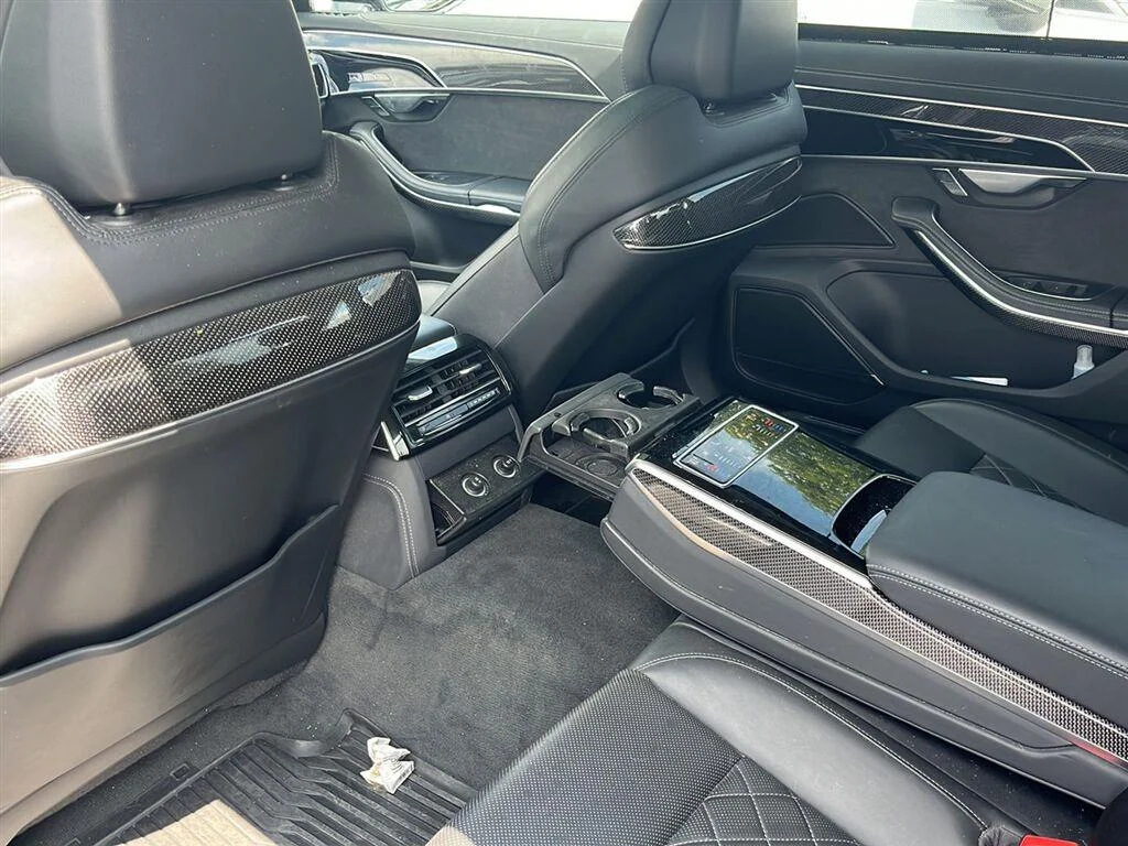 Used 2022 Mythos Black Metallic Audi  image 6
