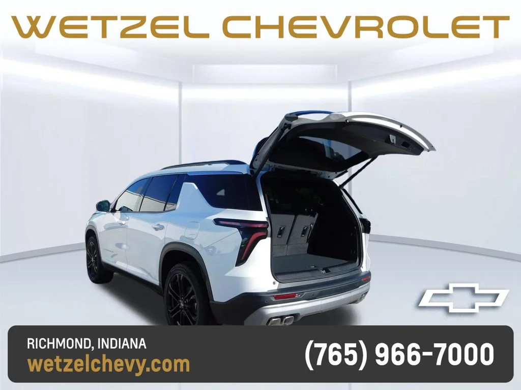 New 2027 Summit White Chevrolet LT image 22