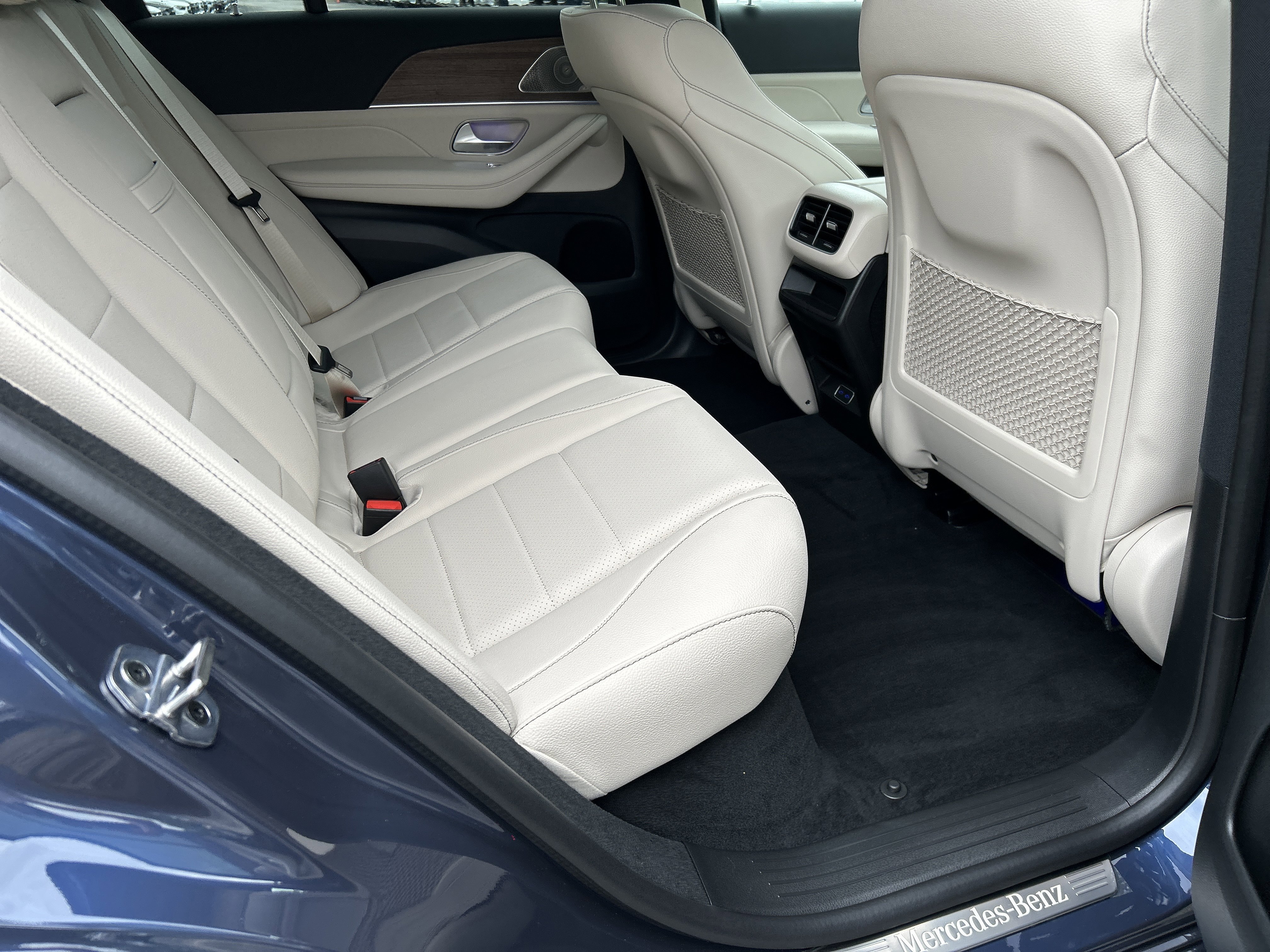 New 2026 Twilight Blue Metallic Mercedes-Benz GLE 350 SUV image 39