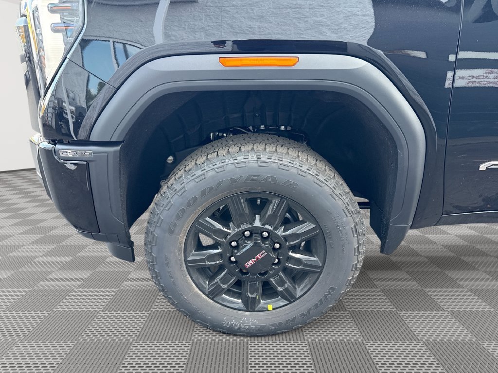 2026 GMC Sierra 2500HD AT4 - Photo 30