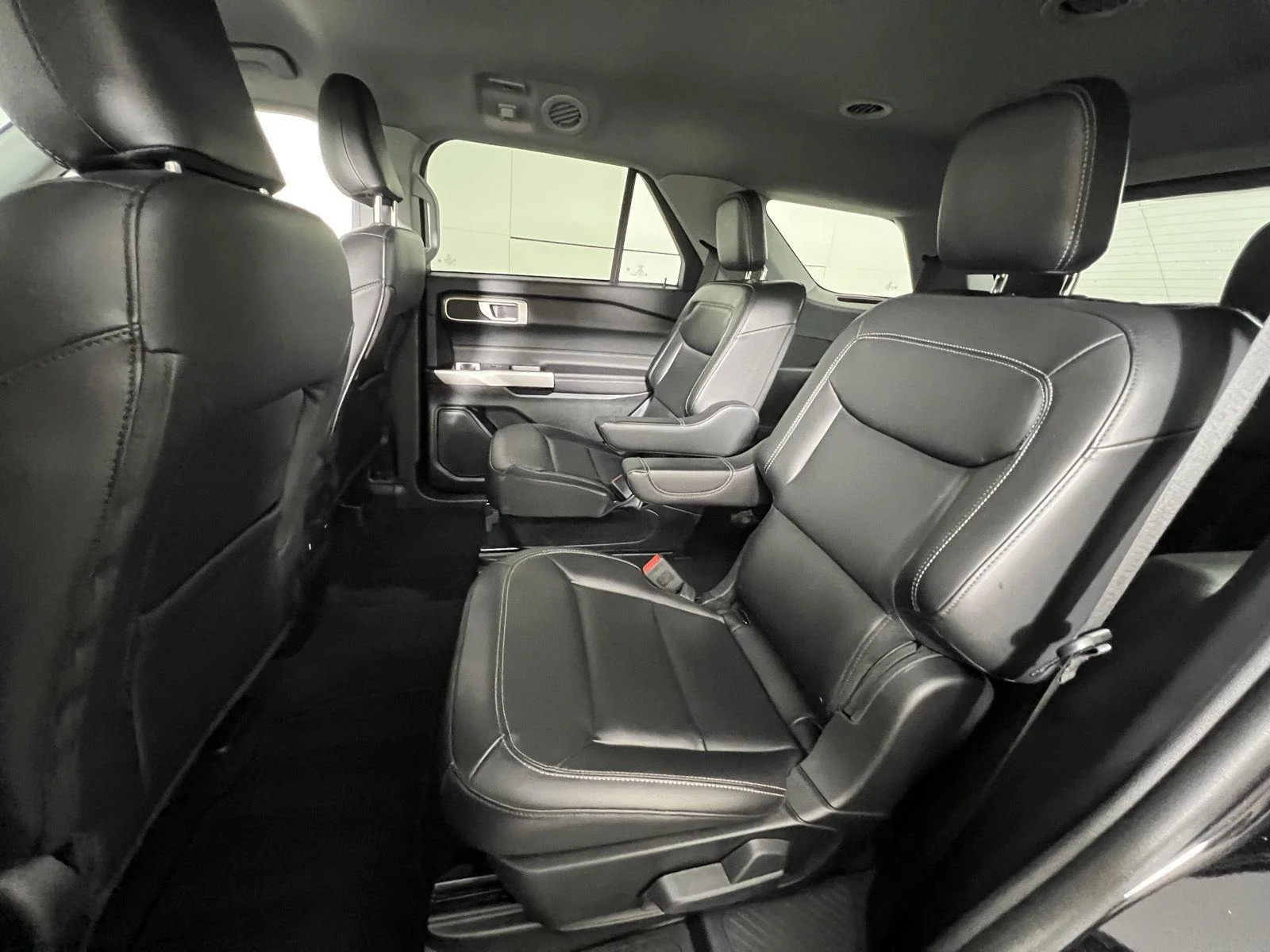 Used 2023 Agate Black Ford XLT image 19