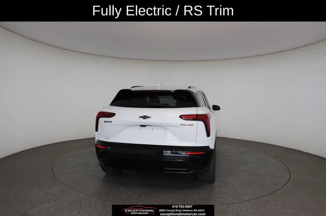 Used 2024 White Chevrolet RS image 16