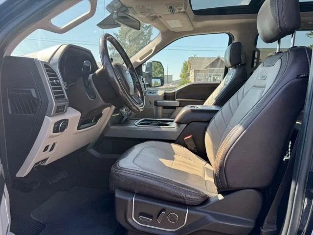 Used 2019 Black Metallic Ford Limited image 11
