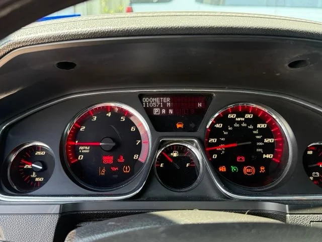 Used 2016 IRIDIUM METALLIC GMC Denali image 8