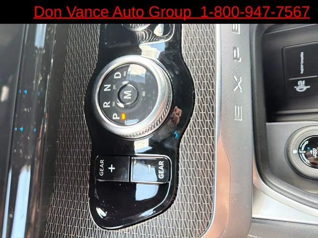 New 2027 Agate Black Metallic Ford MAX Platinum image 24
