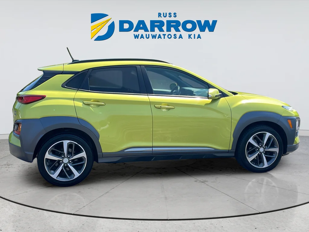 Used 2018 Green Hyundai Limited image 6