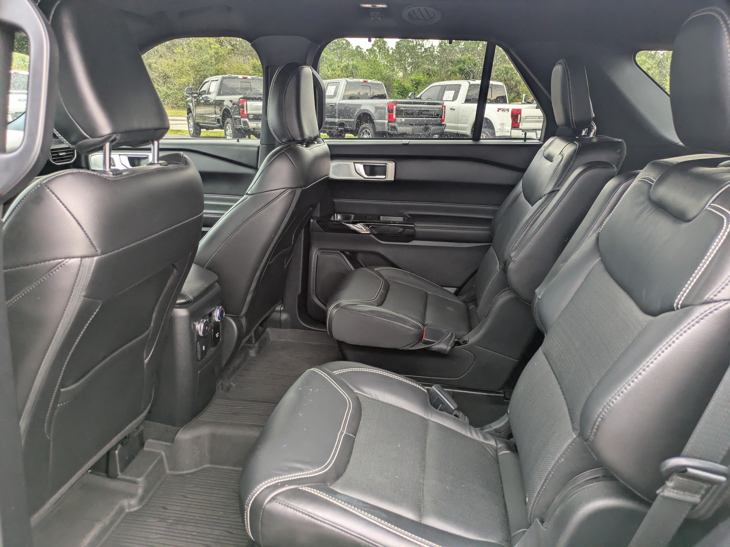 Used 2022  Ford ST image 13