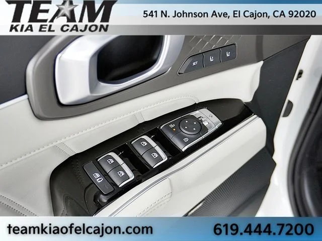 New 2026 White Kia X-Line SX Prestige image 29
