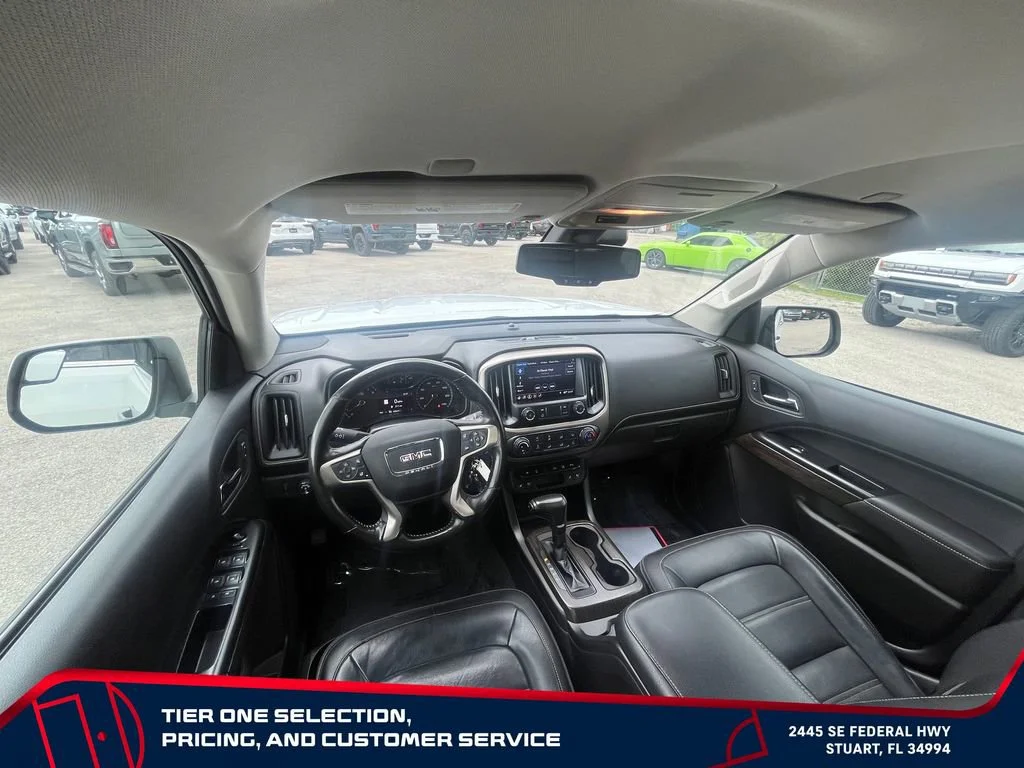 Used 2019 SUMMIT WHITE GMC 2WD Denali image 27