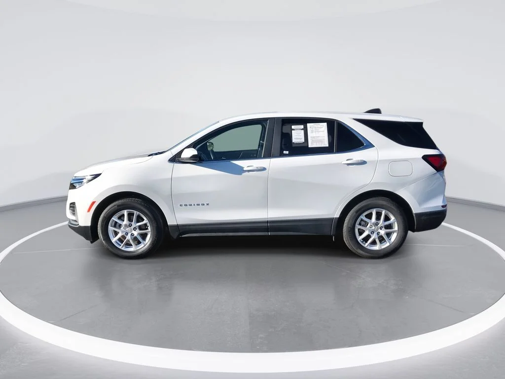 Used 2024 White Chevrolet LT image 5