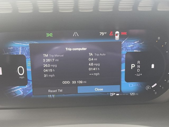 Used 2024 Blue Volvo Core Bright Theme image 18