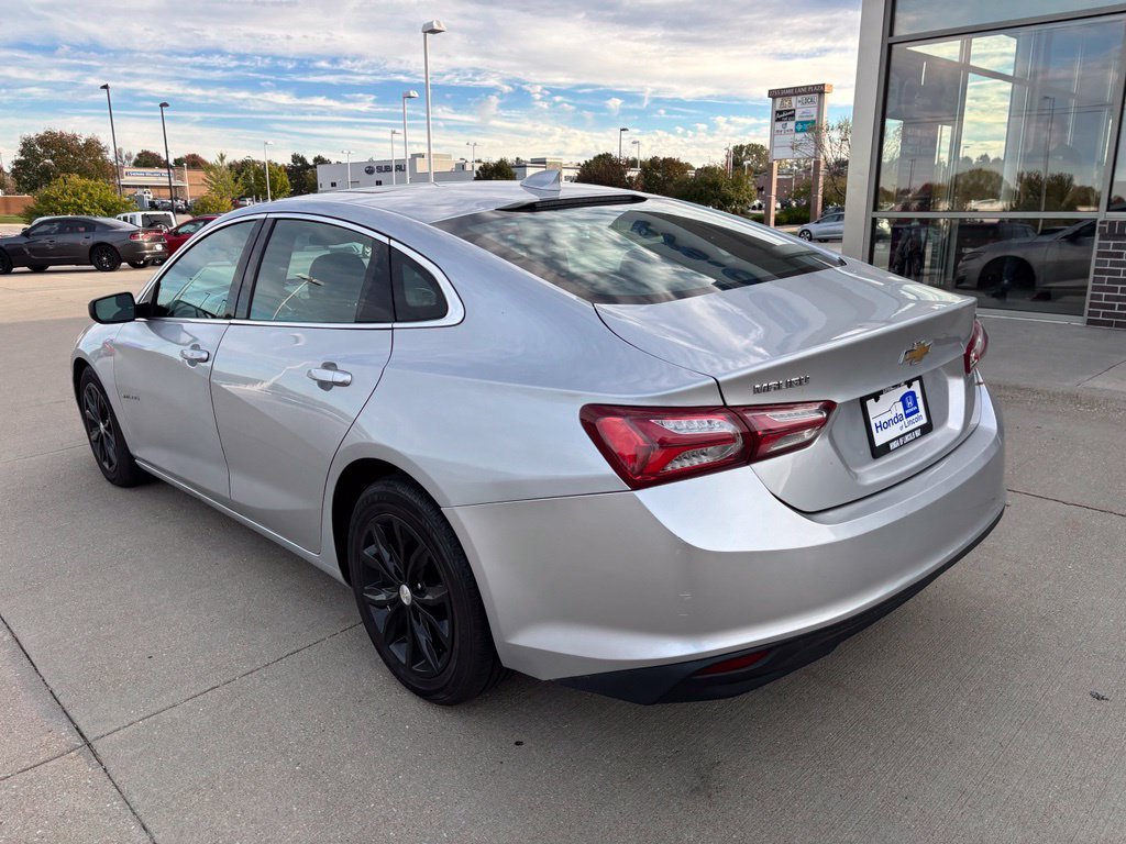 Used 2021 Silver Ice Metallic Chevrolet LT image 7