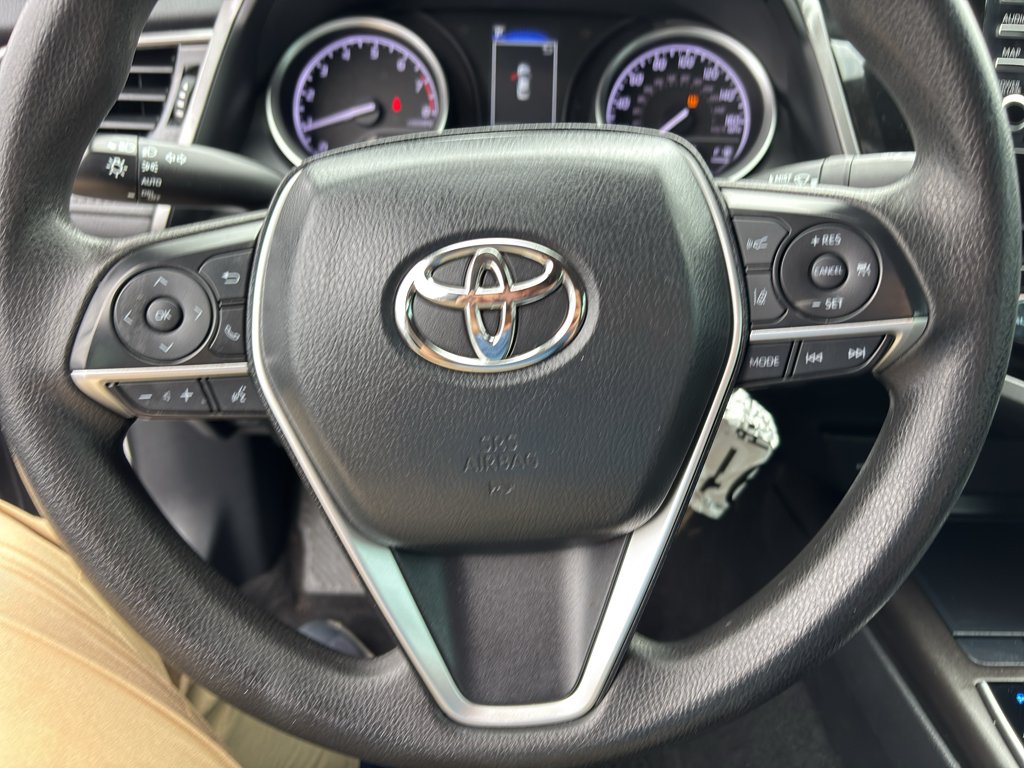 Used 2024 Ice Cap Toyota LE image 9