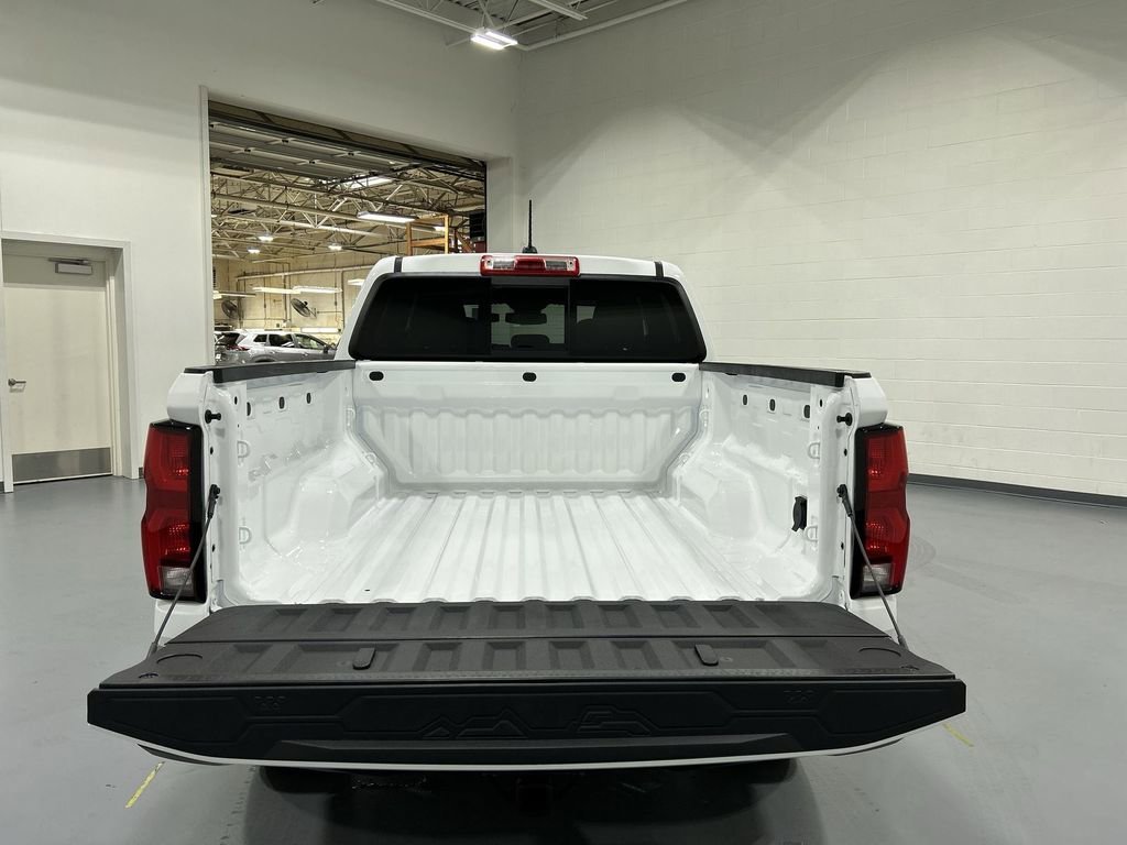 New 2026 Summit White Chevrolet Z71 image 20