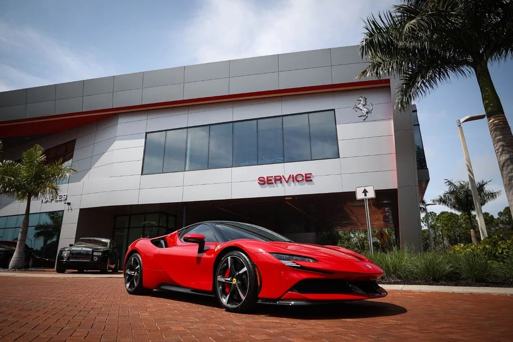 Used 2021 Red Ferrari Base image 29