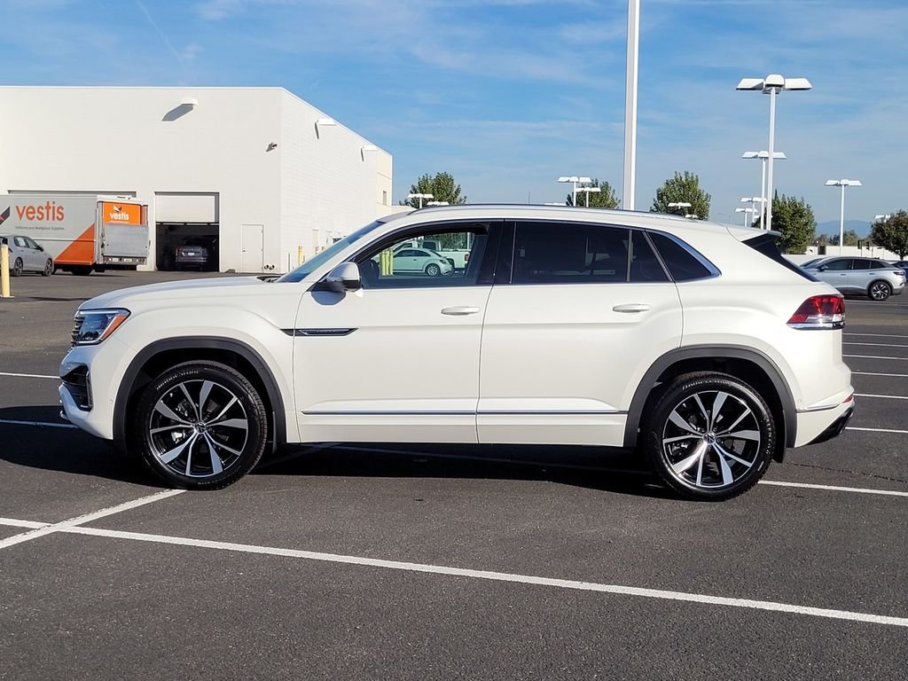 New 2026 White/off-white Volkswagen 2.0T SEL Premium R-Line image 8
