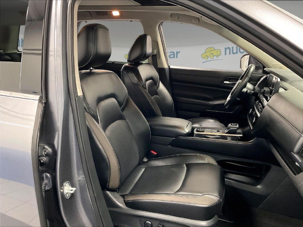 Certified Used 2024 Gray Nissan SL image 11