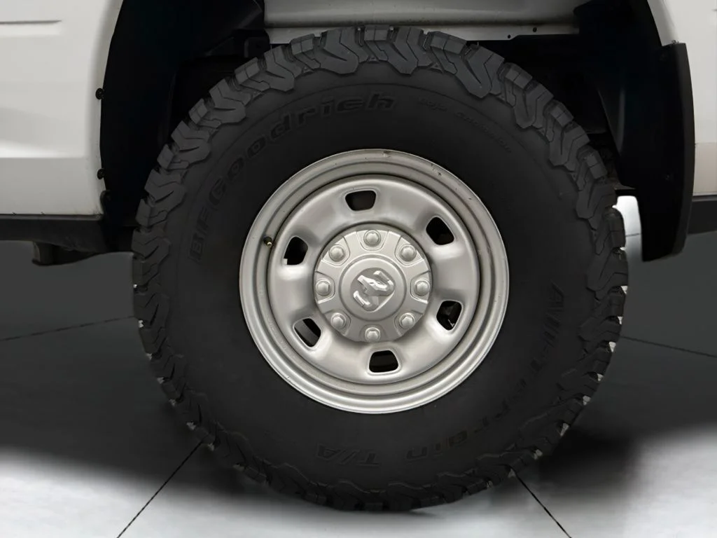 Used 2022 White Ram Tradesman image 28