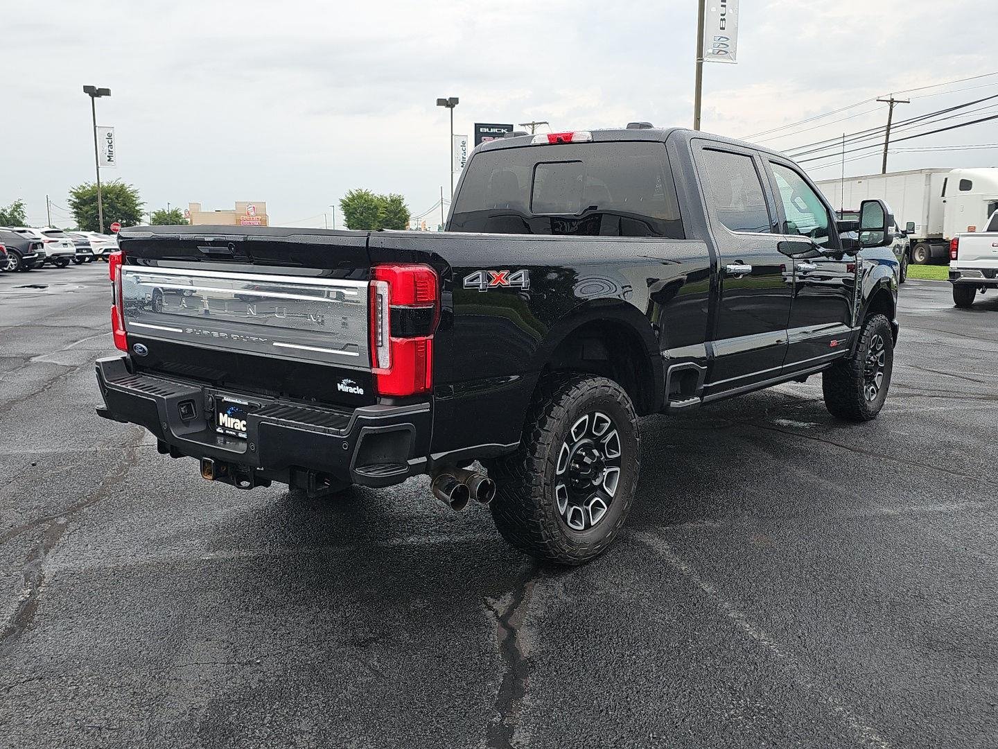 Used 2024 Agate Black Ford Platinum image 5