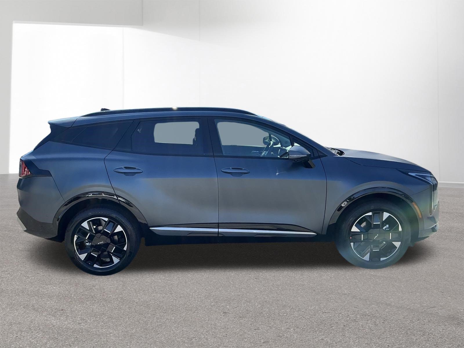 New 2027 Shadow Matte Gray Kia SX Prestige image 2