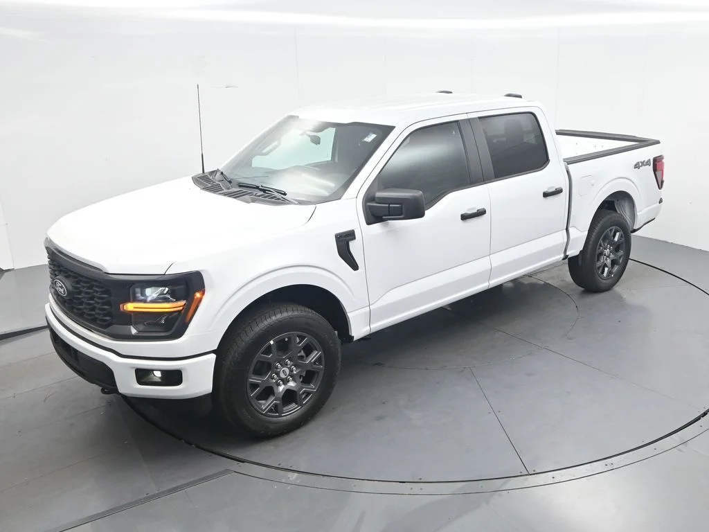 New 2026 Oxford White Ford STX® image 22