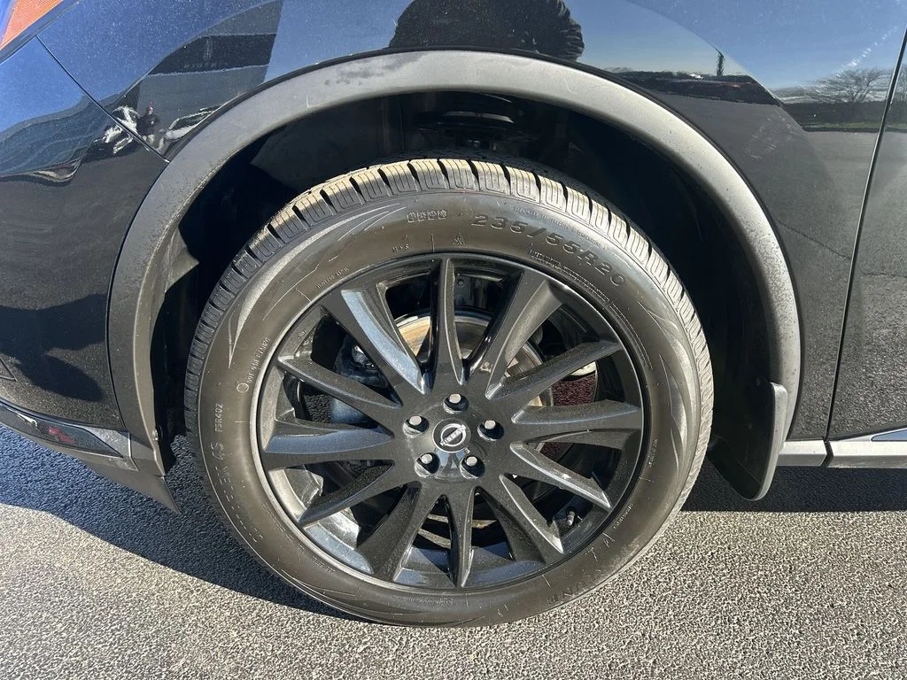 Used 2023 Black Nissan SV image 18