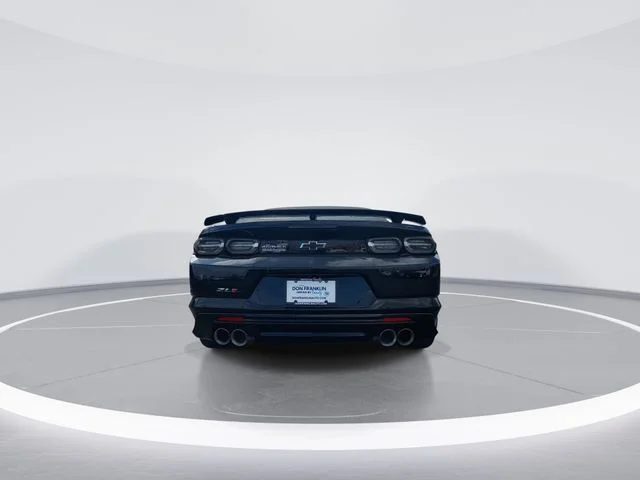 Used 2022 Black Chevrolet ZL1 image 7