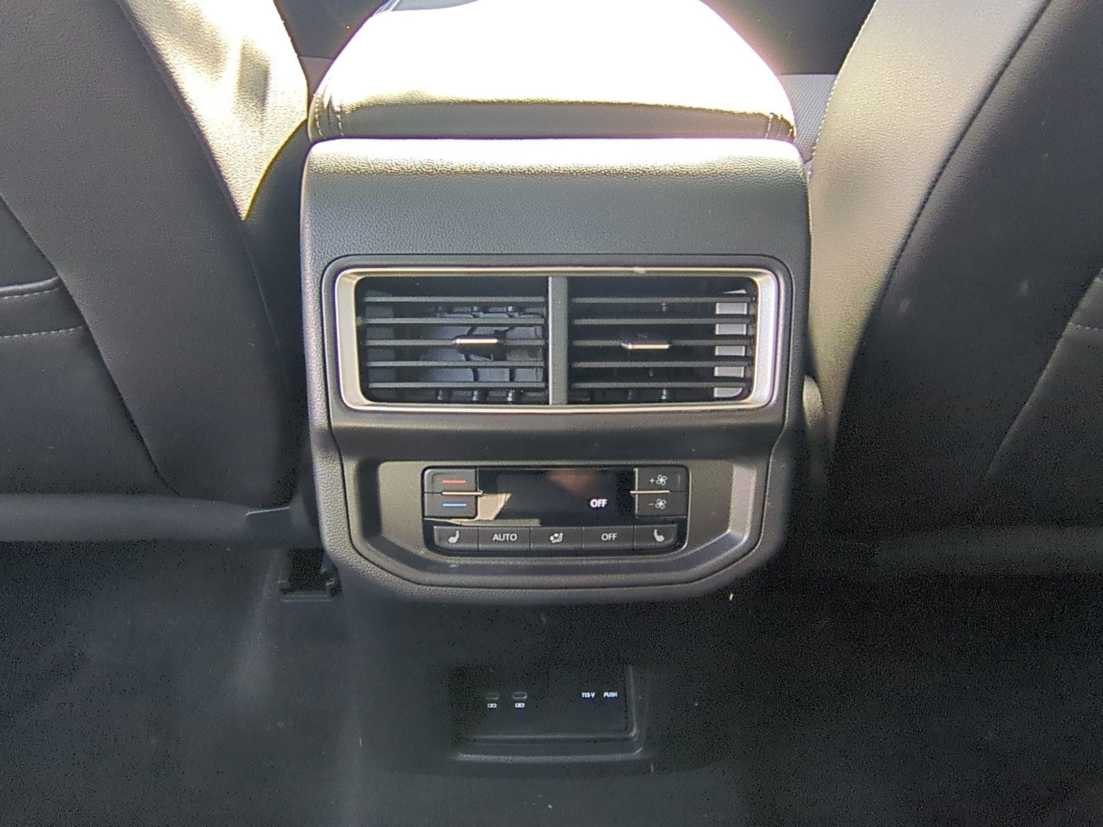 2026 Volkswagen Atlas SEL - Photo 15