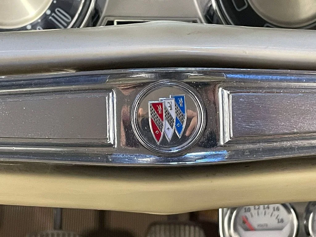 Used 1963  Buick  image 89